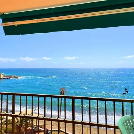 Great Terrace With Views To The Sea. 5th Floor Downtown Area *